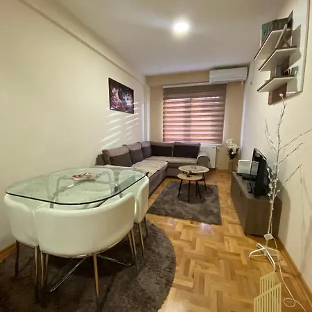 Mirkovic Lux Apartment *