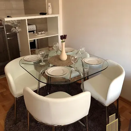 Mirkovic Lux Apartment